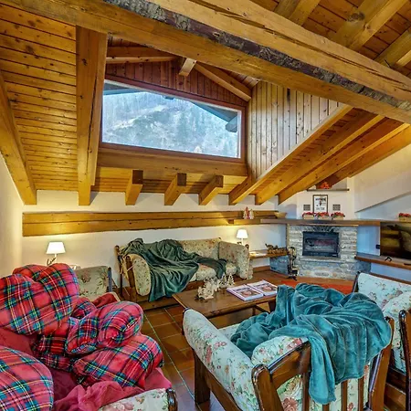 Casa Villair - Posteggio Privato E Wifi Courmayeur Exterior photo